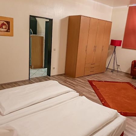 Airport Fashion Hotel Дюссельдорф Екстер'єр фото